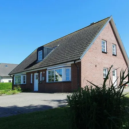 Federnelke Im Ostseebad Thiessow Apartment Goehren (Ruegen)