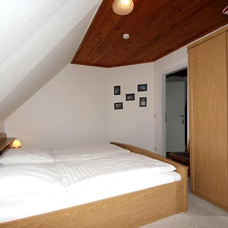 Federnelke Im Ostseebad Thiessow Apartment *